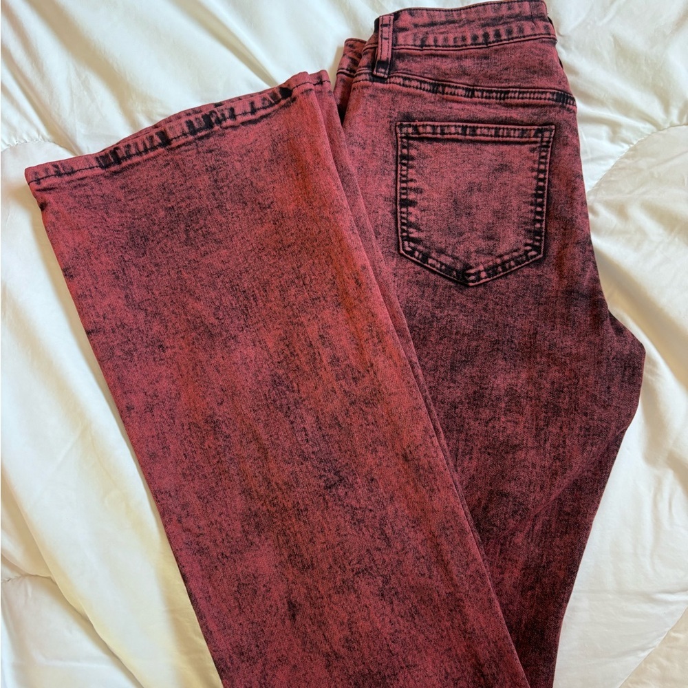 Red Flare Bottom Fashion Nova Jeans Fashion - Picture 4 of 5